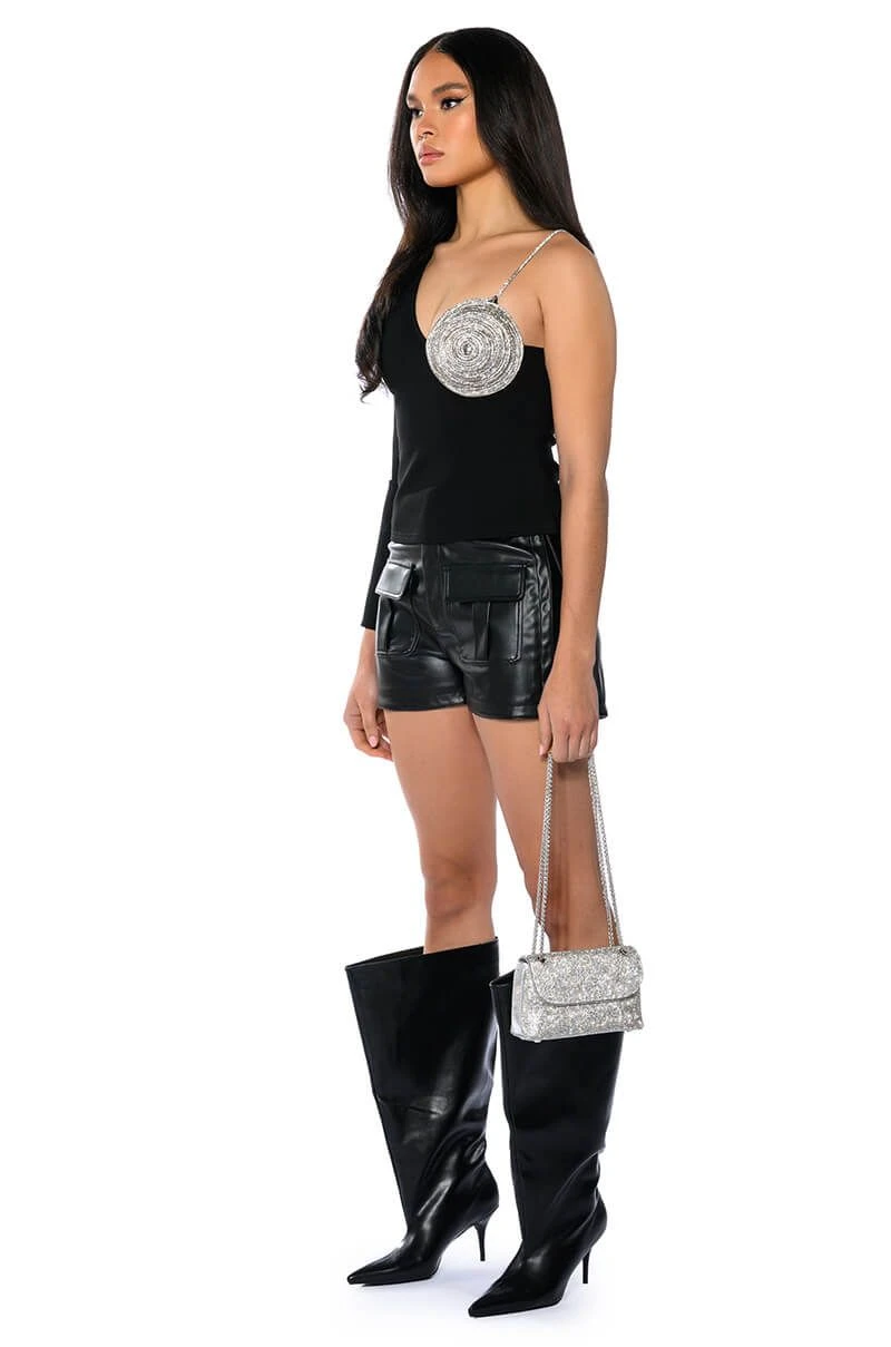 ALL THE GLAM RHINESTONE DETAIL TOP - Image 4