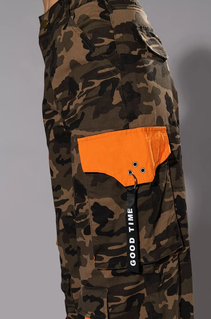 BANK ON ME RELAXED CARGO JEANS - Image 10