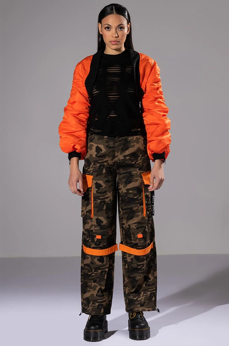 BANK ON ME RELAXED CARGO JEANS - Image 4