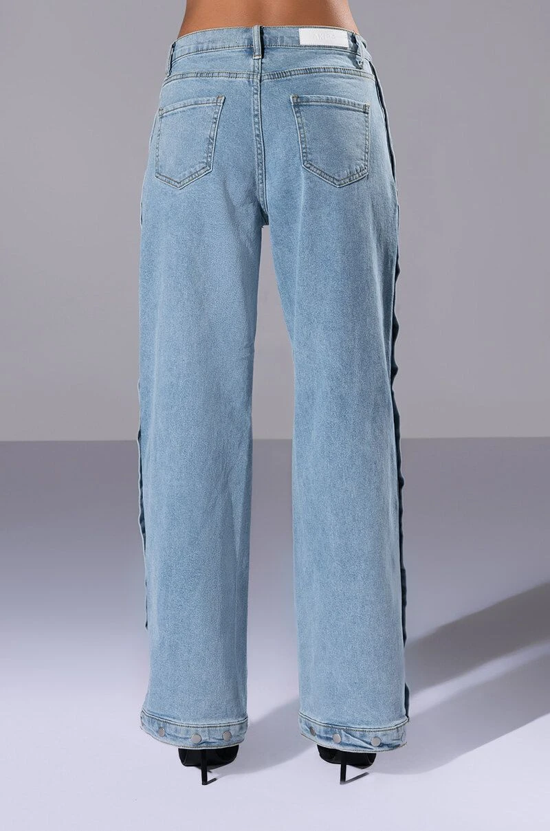 BLESSED MESS SIDE SNAP HIGH RISE JEANS 7 BLESSED MESS SIDE SNAP HIGH RISE JEANS - Image 5