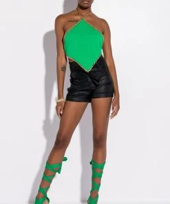 DASH CHAIN DETAIL RIBBED HALTER TOP