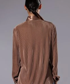 DAY TIME PLISSE BUTTON DOWN TOP 10 DAY TIME PLISSE BUTTON DOWN TOP -AKIRA pant-shop day time plisse button down top beige 4 4