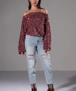 ENERGY OFF THE SHOULDER VELVET SEQUIN SWEATSHIRT -AKIRA pant-shop energy off the shoulder velvet sequin sweatshirt pink 3 3 c1