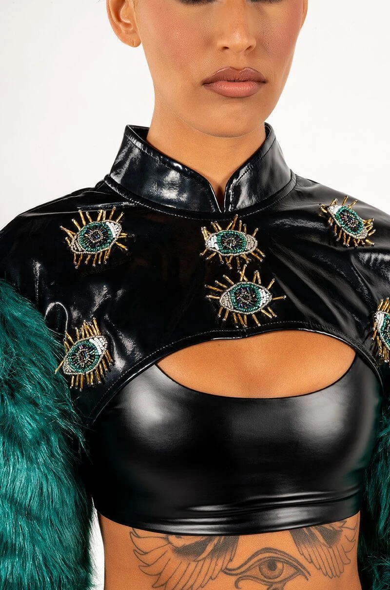 EYE OF THE BEHOLDER FAUX FUR LONG SLEEVE CROP TOP 9 EYE OF THE BEHOLDER FAUX FUR LONG SLEEVE CROP TOP - Image 7