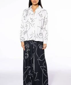 FACES BUTTON DOWN BLOUSE 17 FACES BUTTON DOWN BLOUSE -AKIRA pant-shop faces button down blouse white black 8 8