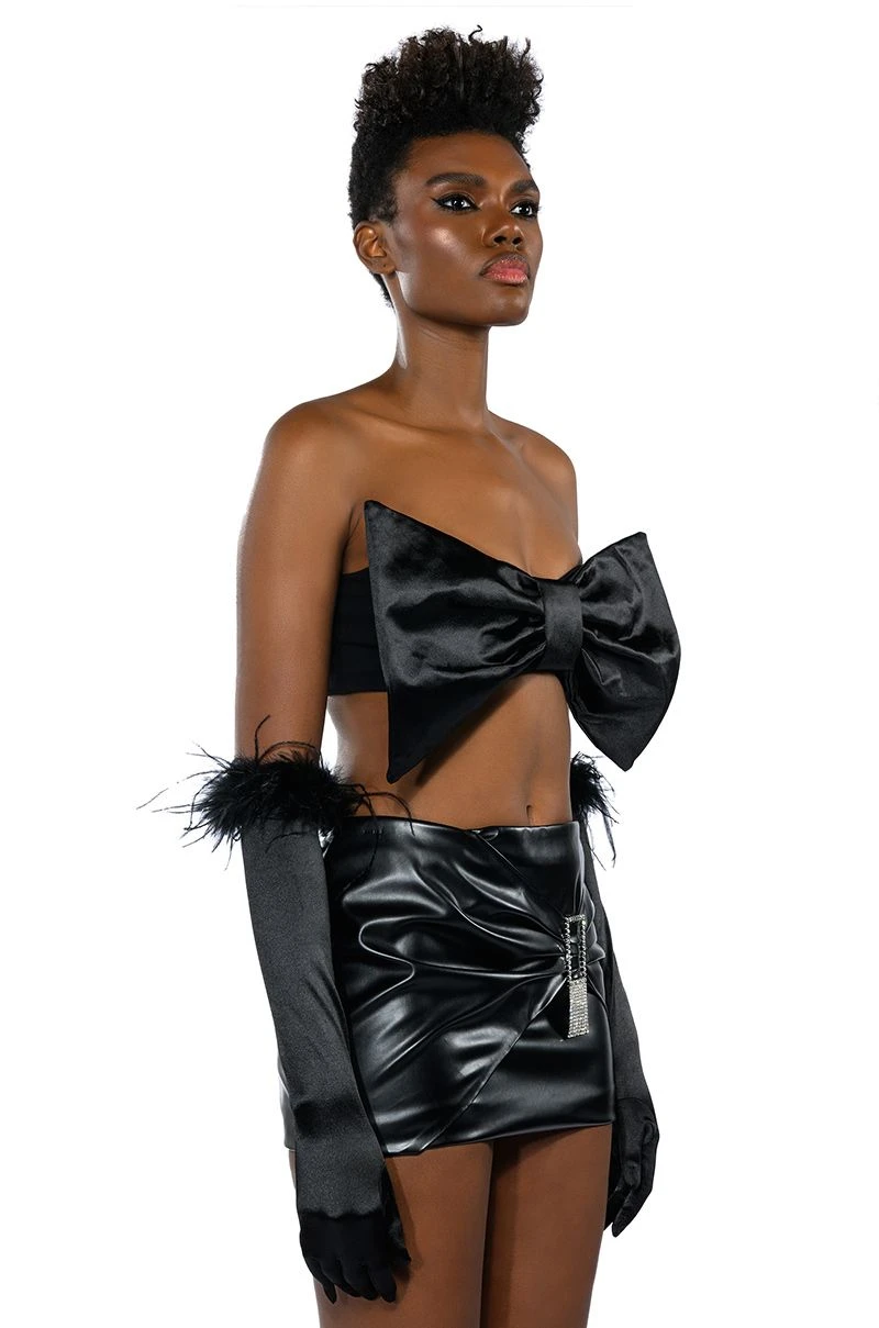 GIFT FOR YOU TUBE TOP AND GLOVES SET - Image 5