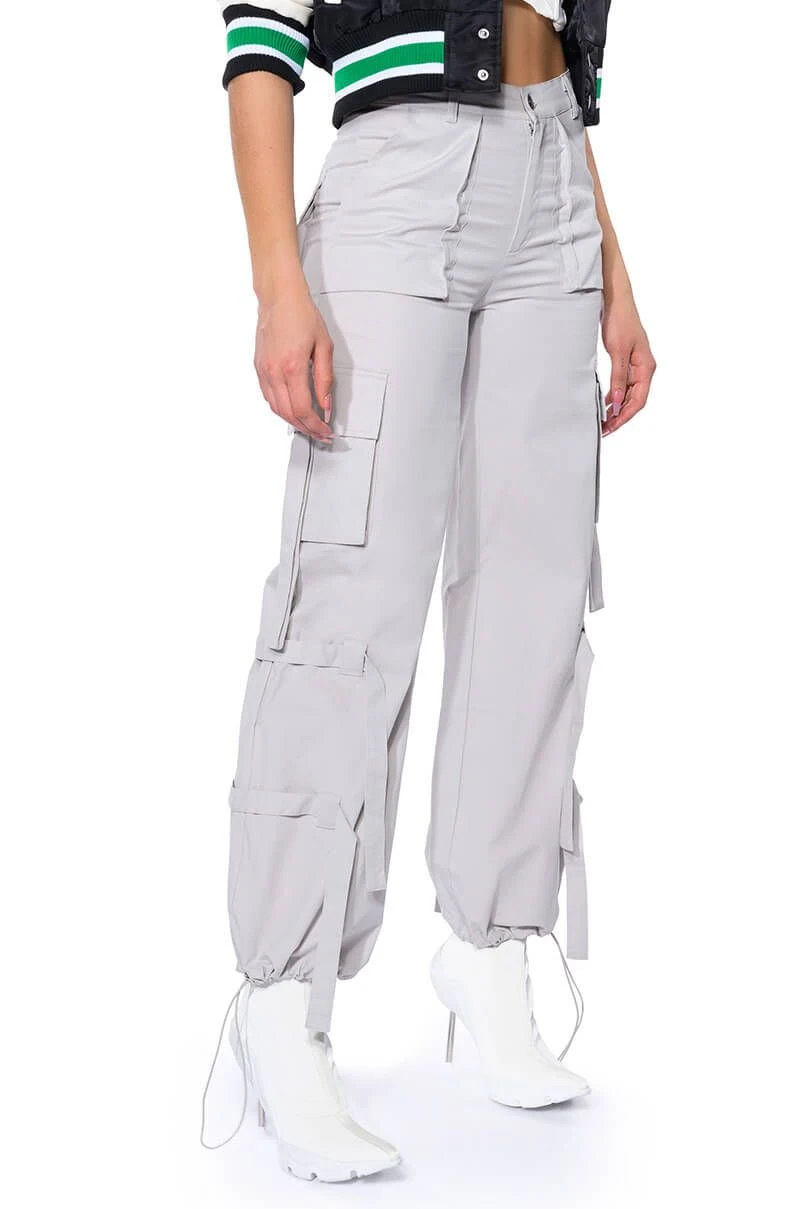 IT IS BACK CARGO PANTS - Image 2