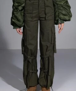 IT IS BACK CARGO PANTS 19 IT IS BACK CARGO PANTS -AKIRA pant-shop it is back cargo pants olive 1 1 c1