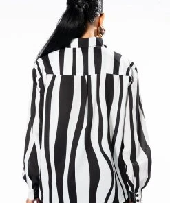 IT WAS ALL AN ILLUSION BUTTON DOWN BLOUSE 14 IT WAS ALL AN ILLUSION BUTTON DOWN BLOUSE -AKIRA pant-shop it was all an illusion button down blouse black white 6 6