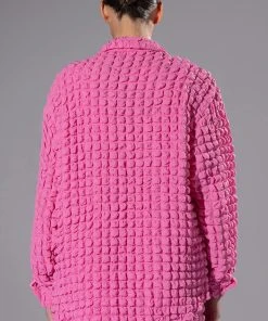 LUCY TEXTURED BUTTON DOWN BLOUSE 10 LUCY TEXTURED BUTTON DOWN BLOUSE -AKIRA pant-shop lucy textured button down blouse pink 4 4