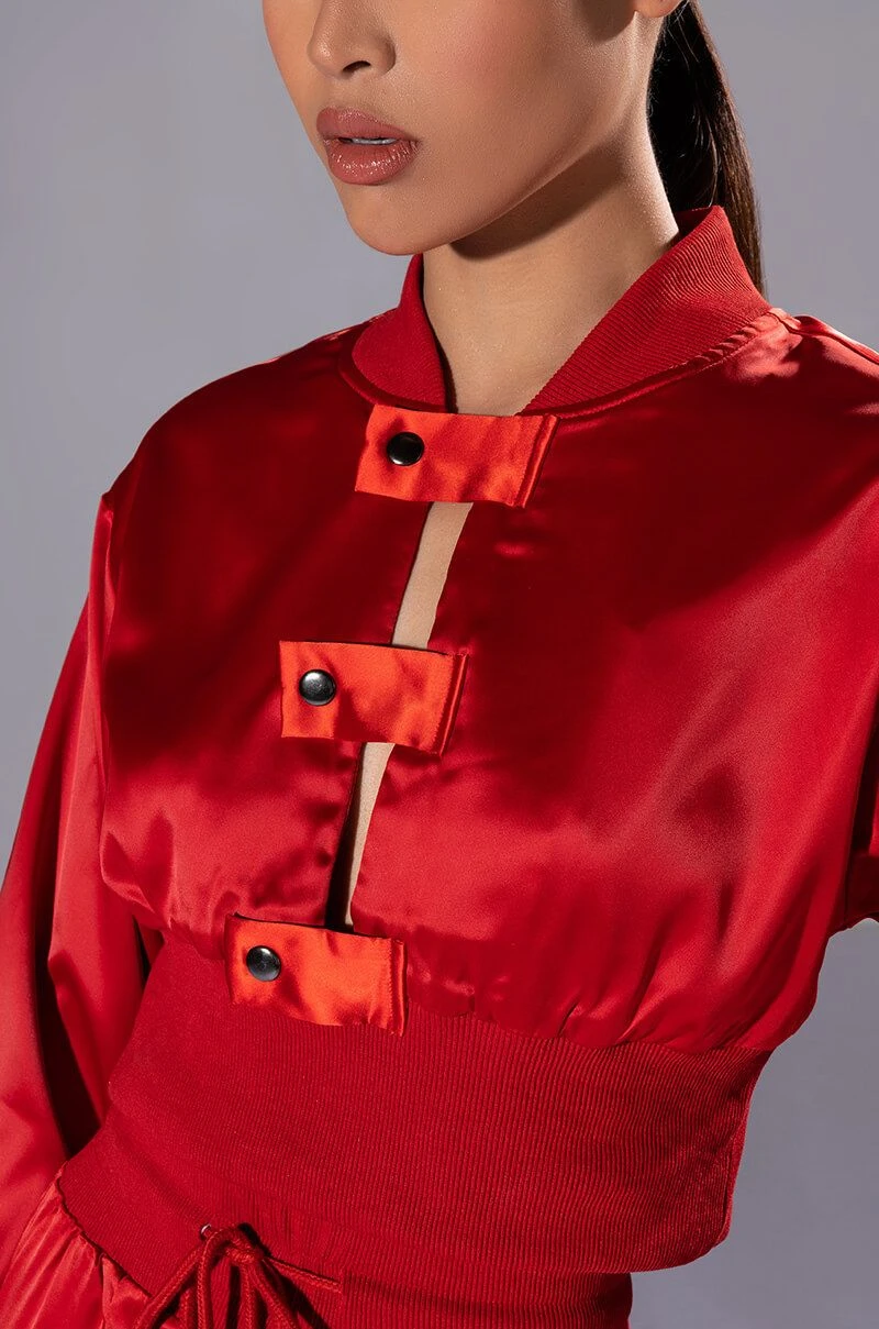 NEVER BORING SATIN SNAP FRONT PULLOVER 8 NEVER BORING SATIN SNAP FRONT PULLOVER - Image 6