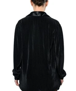 NIGHT OUT PLISSE BUTTON DOWN TOP 14 NIGHT OUT PLISSE BUTTON DOWN TOP -AKIRA pant-shop night out plisse button down top black 6 6