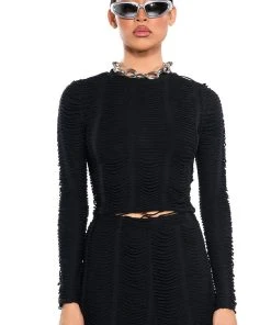 RUNNING WITH THE WOLVES TEXTURED TOP