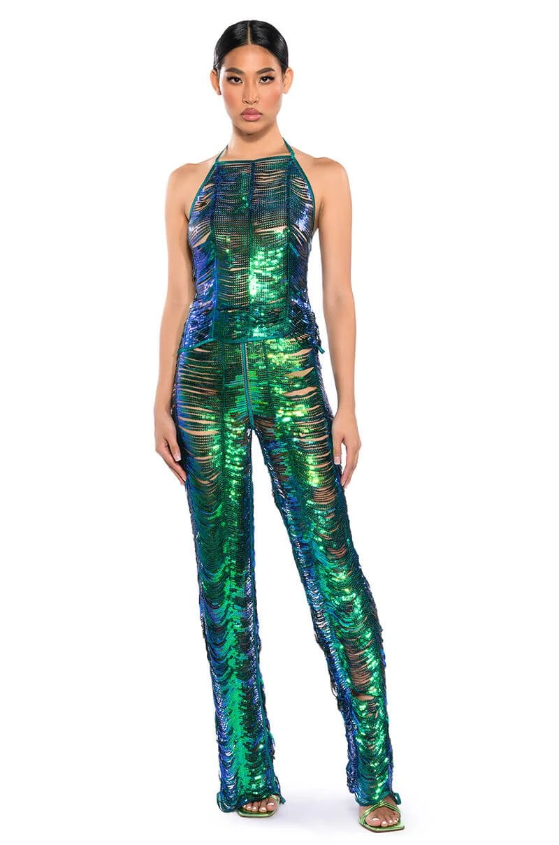 SENORITA EMBELLISHED HALTER TOP IN GREEN - Image 3