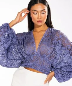 SUMMER DREAMS LACE LONG SLEEVE TOP