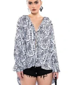 THAT NEW NEWS PRINTED PLEATED TIE FRONT BLOUSE