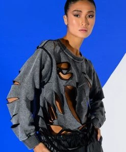 TORN HEART DISTRESSED LONG SLEEVE PULLOVER