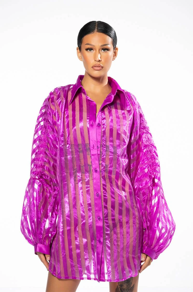 WEEKEND LOVE OVERSIZED BLOUSE IN PURPLE - Image 3