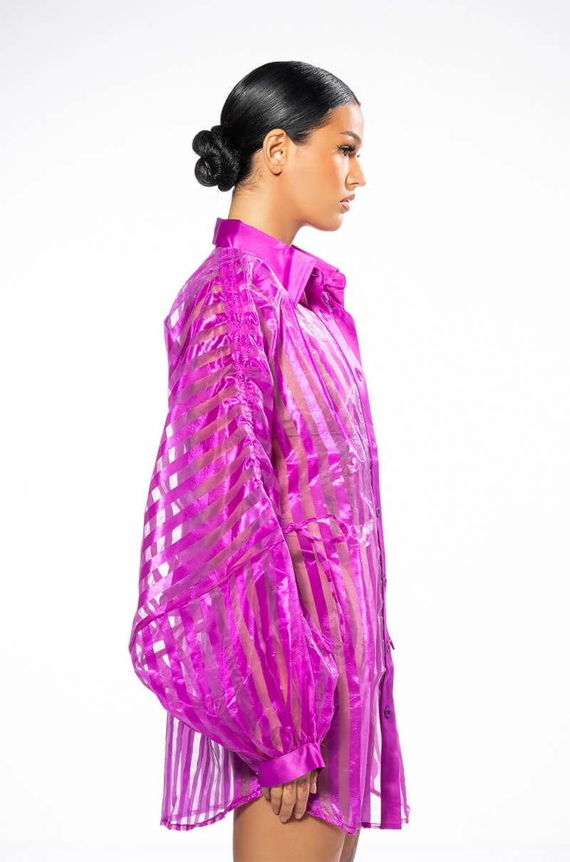 WEEKEND LOVE OVERSIZED BLOUSE IN PURPLE - Image 4