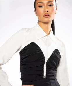 ZIPPIE DETAIL BLOUSE